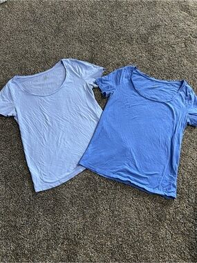 Loft small set of 2 scoop neck t shirts casual tee blue purple light layer
